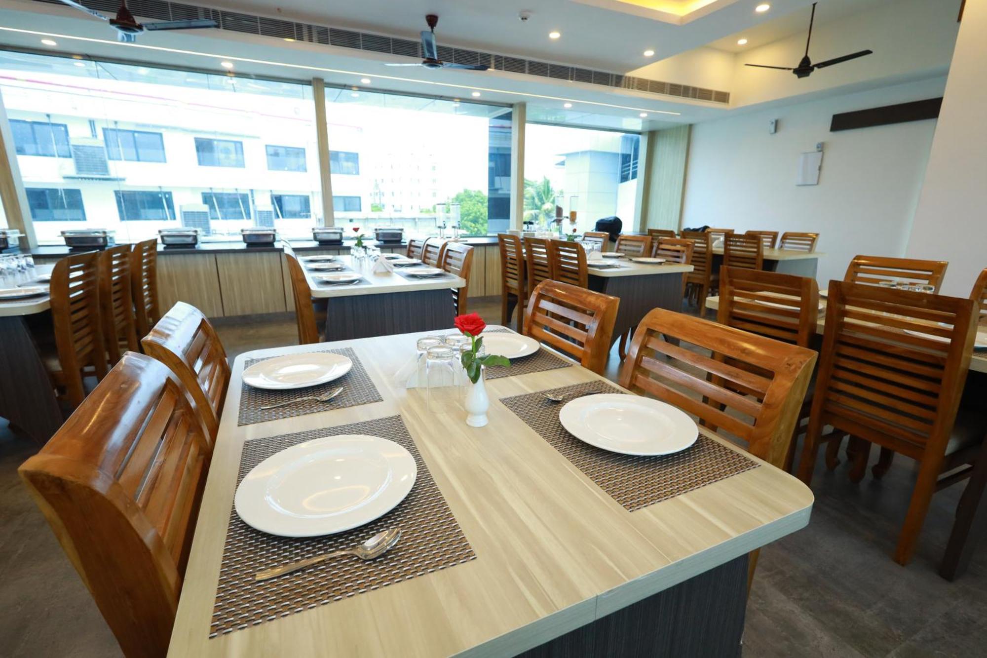 מלון טריואנדרום Goodland Elegance מראה חיצוני תמונה