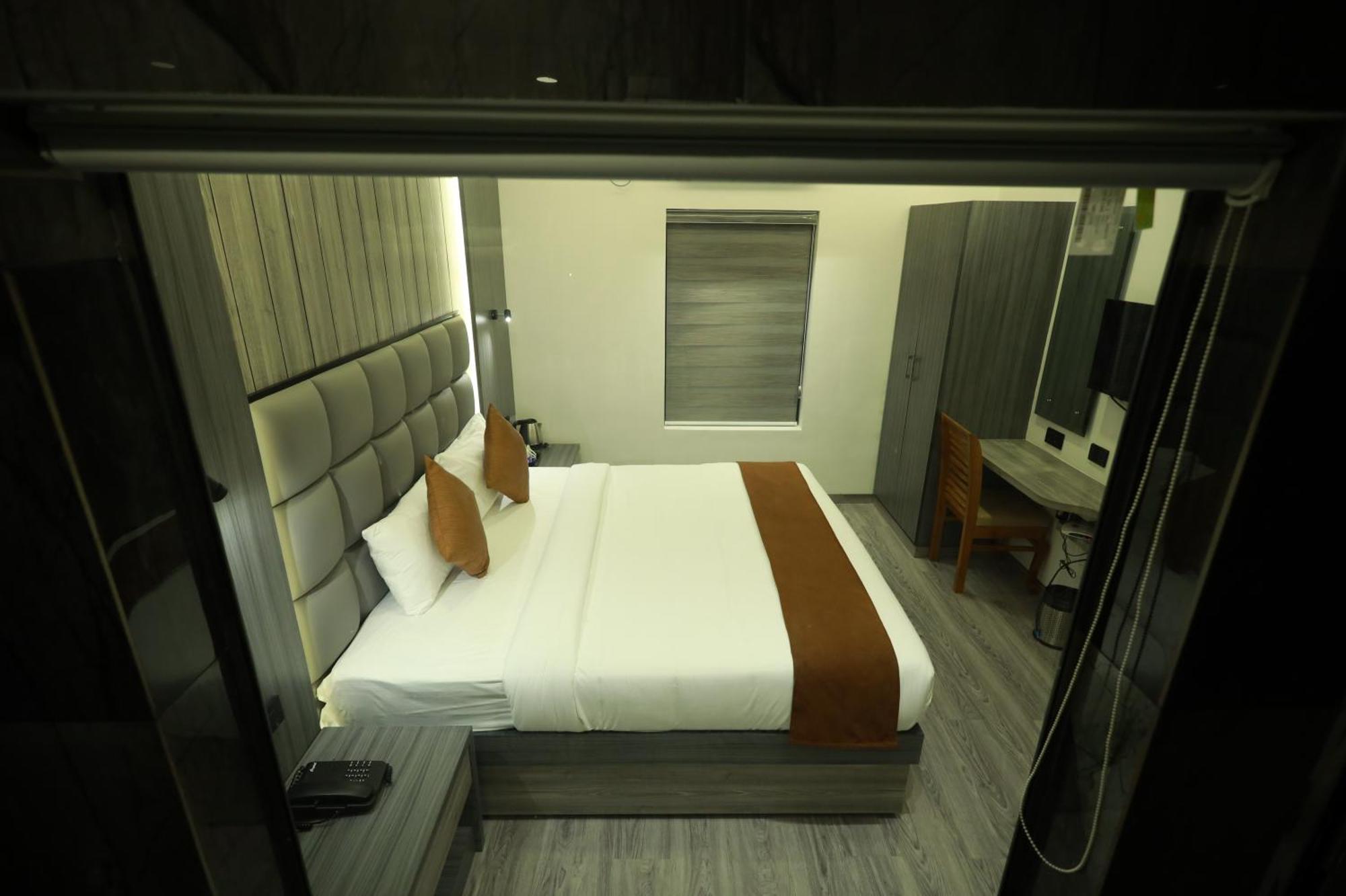 מלון טריואנדרום Goodland Elegance מראה חיצוני תמונה